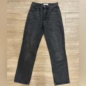 Abercrombie Curve Love 90s Straight Jean - Black 26s